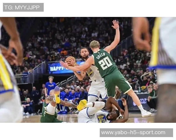 库里点评比赛表现称本应获胜关键时刻防守失误影响结果