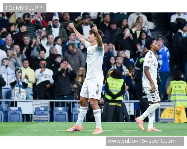 西媒报道贝蒂斯有意引进皇马年轻前锋贡萨洛皇马态度坚决不愿放人