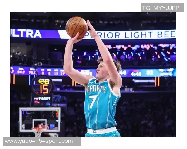 克尼佩尔称赞三球小桥无私打球共同合作让比赛更加轻松愉快